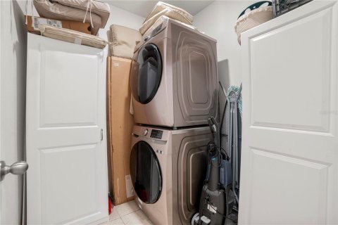 Villa ou maison à louer à Davenport, Floride: 4 chambres, 144.37 m2 № 1725098 - photo 5