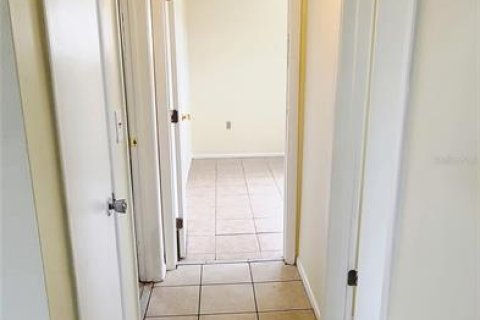 Casa en alquiler en New Port Richey, Florida, 3 dormitorios, 104.79 m2 № 1900514 - foto 8