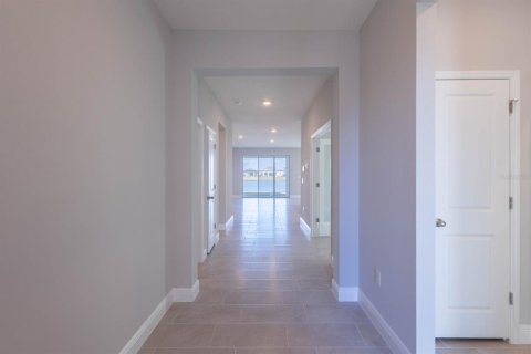 Villa ou maison à louer à Apollo Beach, Floride: 4 chambres, 189.06 m2 № 2425337 - photo 4