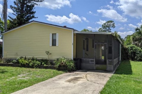 Apartment in SOUTHERN PINES in Port Orange, Florida 3 bedrooms, 89.19 sq.m. № 1885911 - photo 1