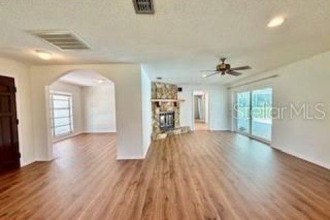 Casa en alquiler en Clearwater, Florida, 3 dormitorios, 196.02 m2 № 1902864 - foto 6