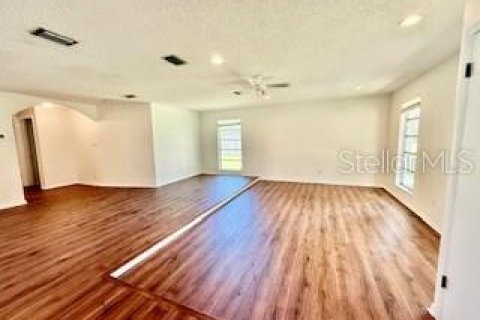 Casa en alquiler en Clearwater, Florida, 3 dormitorios, 196.02 m2 № 1902864 - foto 5