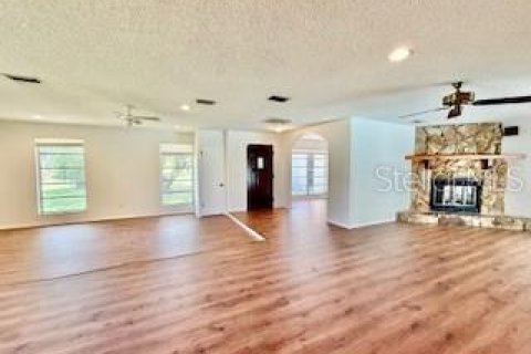Casa en alquiler en Clearwater, Florida, 3 dormitorios, 196.02 m2 № 1902864 - foto 4
