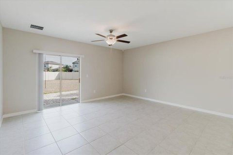 Casa en venta en Sun City Center, Florida, 6 dormitorios, 242.85 m2 № 2202436 - foto 10