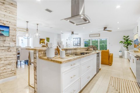 Купить виллу или дом в Майами, Флорида 4 спальни, 262.91м2, № 1932567 - фото 26