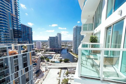 Copropriété à louer à Miami, Floride: 1 chambre, 91.69 m2 № 1980321 - photo 6