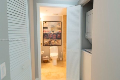 Copropriété à louer à Miami, Floride: 1 chambre, 91.69 m2 № 1980321 - photo 27