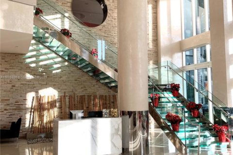 Copropriété à louer à Miami, Floride: 1 chambre, 91.69 m2 № 1980321 - photo 16