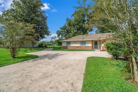 Villa ou maison à vendre à Ocala, Floride: 3 chambres, 142.42 m2 № 2411659 - photo 3