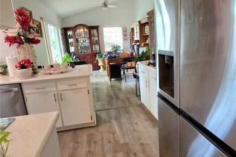 Casa en venta en Tampa, Florida, 3 dormitorios, 141.4 m2 № 1616941 - foto 6