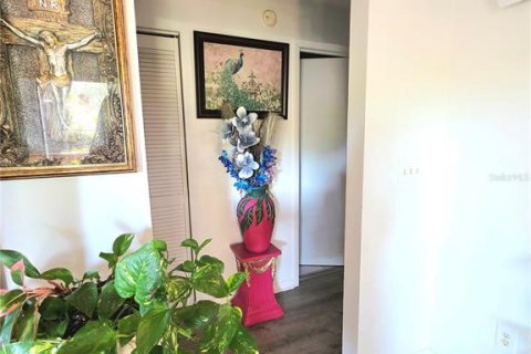 Casa en venta en Tampa, Florida, 3 dormitorios, 141.4 m2 № 1616941 - foto 22