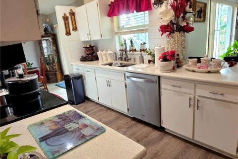 Casa en venta en Tampa, Florida, 3 dormitorios, 141.4 m2 № 1616941 - foto 7
