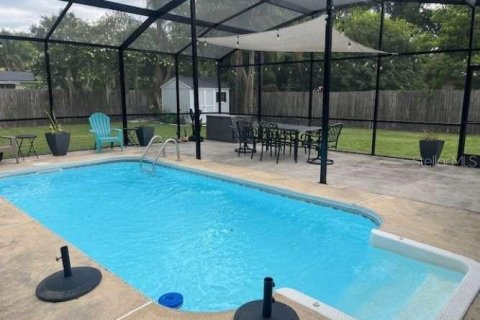 House in Orlando, Florida 3 bedrooms, 97.55 sq.m. № 1822672 - photo 15