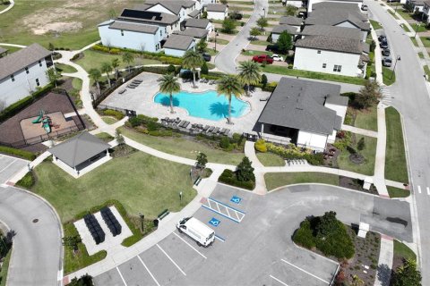 House in Oakland, Florida 3 bedrooms, 193.42 sq.m. № 1782540 - photo 13