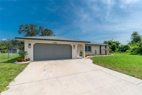 Casa en alquiler en Port Charlotte, Florida, 3 dormitorios, 156.26 m2 № 1906821 - foto 1