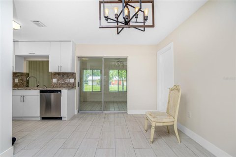Casa en alquiler en Port Charlotte, Florida, 3 dormitorios, 156.26 m2 № 1906821 - foto 8