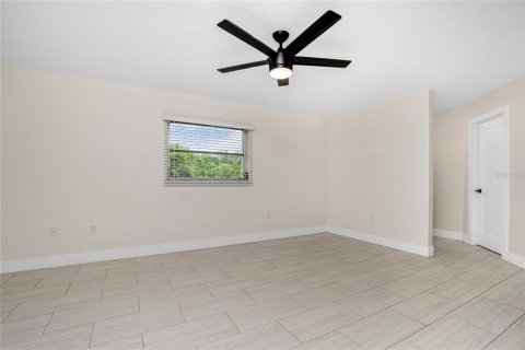 Villa ou maison à louer à Port Charlotte, Floride: 3 chambres, 156.26 m2 № 1906821 - photo 24