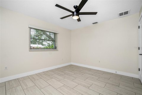Casa en alquiler en Port Charlotte, Florida, 3 dormitorios, 156.26 m2 № 1906821 - foto 21