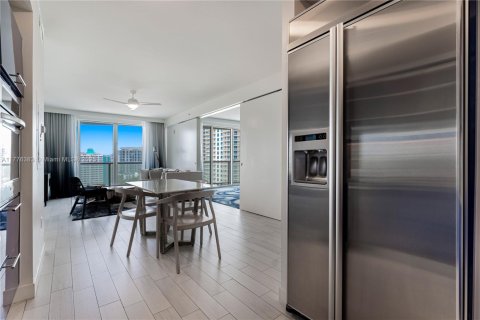 Condo in Fort Lauderdale, Florida, 1 bedroom № 1958182 - photo 9