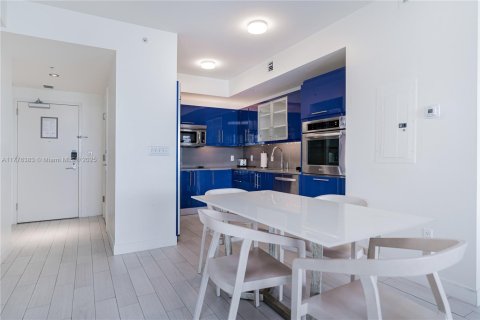 Condo in Fort Lauderdale, Florida, 1 bedroom № 1958182 - photo 5