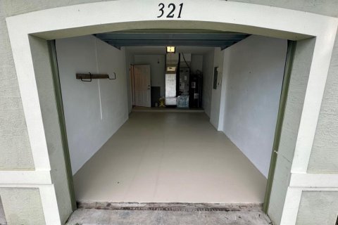Villa ou maison à louer à Delray Beach, Floride: 3 chambres, 107.49 m2 № 2439255 - photo 16