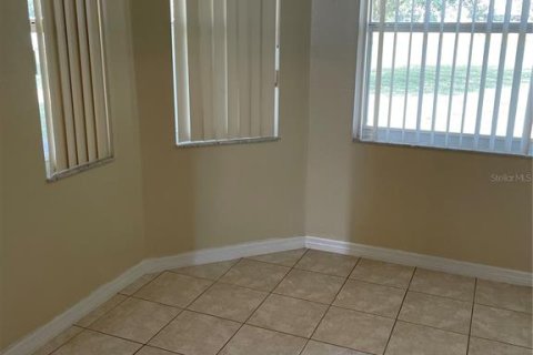 Casa en alquiler en Kissimmee, Florida, 3 dormitorios, 181.07 m2 № 1916510 - foto 11