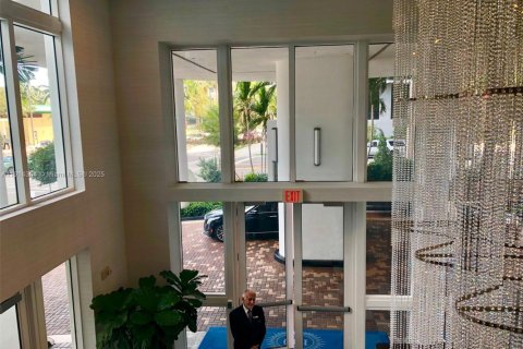 Condominio en venta en Miami, Florida, 1 dormitorio, 80.82 m2 № 2005322 - foto 25