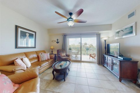 Condo in New Smyrna Beach, Florida, 2 bedrooms  № 1533388 - photo 13