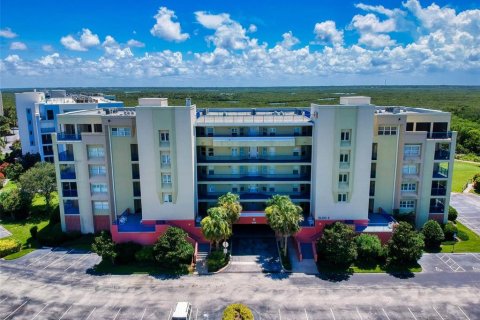 Condo in New Smyrna Beach, Florida, 2 bedrooms  № 1533388 - photo 6