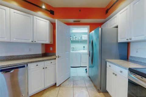 Condo in New Smyrna Beach, Florida, 2 bedrooms  № 1533388 - photo 28