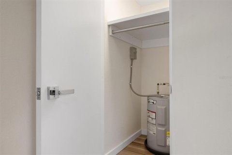 Copropriété à louer à Sarasota, Floride: 1 chambre, 46.45 m2 № 2419364 - photo 12