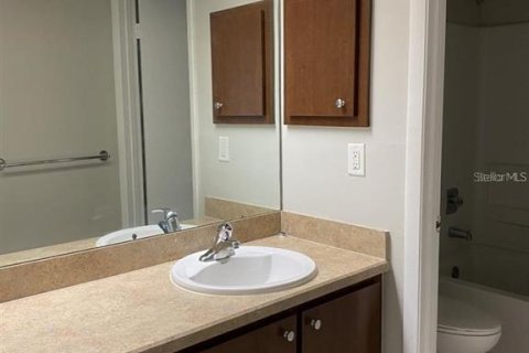 Condominio en alquiler en Tampa, Florida, 2 dormitorios, 105.17 m2 № 1916504 - foto 13