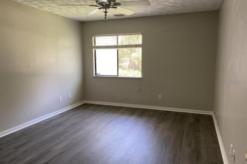 Condominio en alquiler en Tampa, Florida, 2 dormitorios, 105.17 m2 № 1916504 - foto 14
