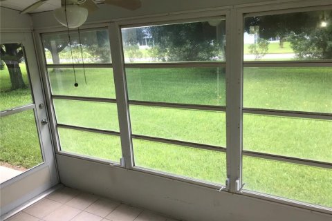 Villa ou maison à louer à Bradenton, Floride: 2 chambres, 95.69 m2 № 2097350 - photo 8