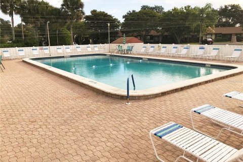 Villa ou maison à louer à Bradenton, Floride: 2 chambres, 95.69 m2 № 2097350 - photo 21