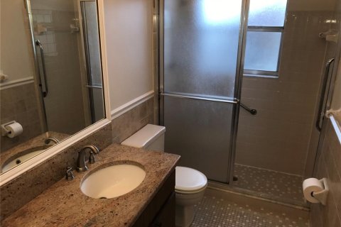 Villa ou maison à louer à Bradenton, Floride: 2 chambres, 95.69 m2 № 2097350 - photo 15