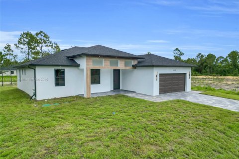 Casa en venta en Lehigh Acres, Florida, 4 dormitorios № 1811922 - foto 12