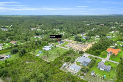 Casa en venta en Lehigh Acres, Florida, 4 dormitorios № 1811922 - foto 22