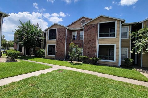 Condo in Orlando, Florida, 1 bedroom  № 1915032 - photo 2