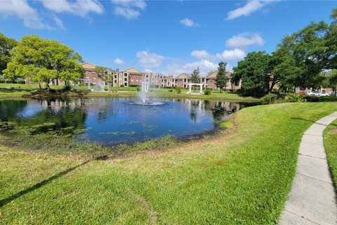 Condo in Orlando, Florida, 1 bedroom  № 1915032 - photo 28