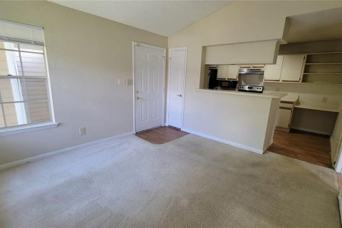Condo in Orlando, Florida, 1 bedroom  № 1915032 - photo 9