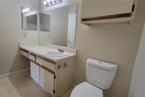 Condo in Orlando, Florida, 1 bedroom  № 1915032 - photo 18