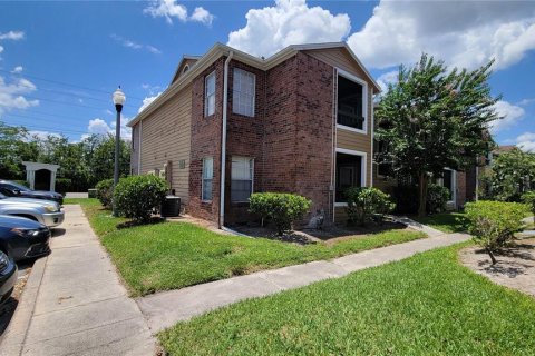 Condo in Orlando, Florida, 1 bedroom  № 1915032 - photo 3