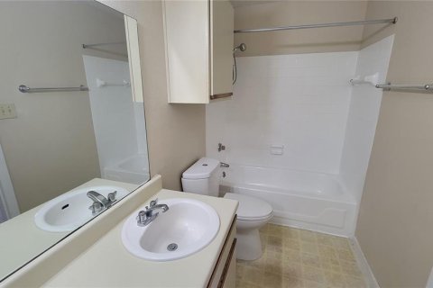 Condo in Orlando, Florida, 1 bedroom  № 1915032 - photo 19
