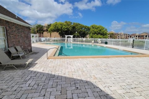 Condo in Orlando, Florida, 1 bedroom  № 1915032 - photo 25