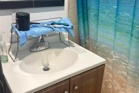 Casa en venta en Venice, Florida, 2 dormitorios, 115.11 m2 № 1743364 - foto 3