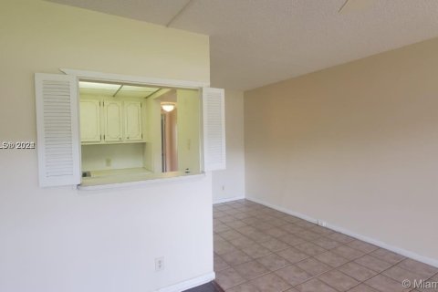 Купить кондоминиум в Бока-Ратон, Флорида 1 спальня, 54.35м2, № 1957850 - фото 5