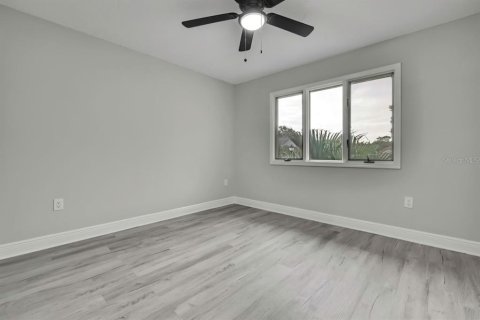 Casa en venta en Tarpon Springs, Florida, 3 dormitorios, 170.2 m2 № 1843374 - foto 29
