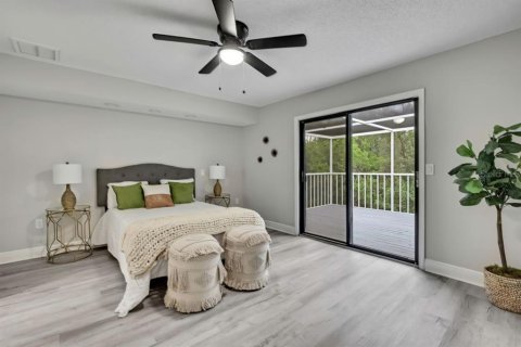 Casa en venta en Tarpon Springs, Florida, 3 dormitorios, 170.2 m2 № 1843374 - foto 22