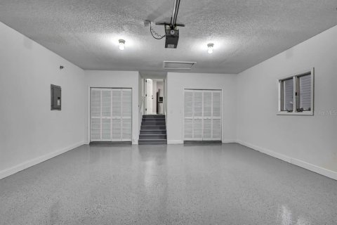Casa en venta en Tarpon Springs, Florida, 3 dormitorios, 170.2 m2 № 1843374 - foto 25